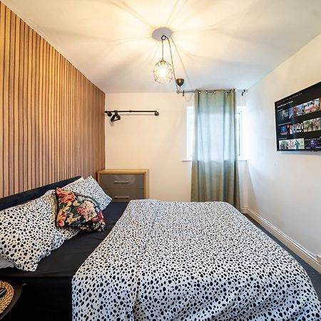 Hideaway Room With Kingsize Bed - Close To Sheffield City Centre Heeley Exterior foto